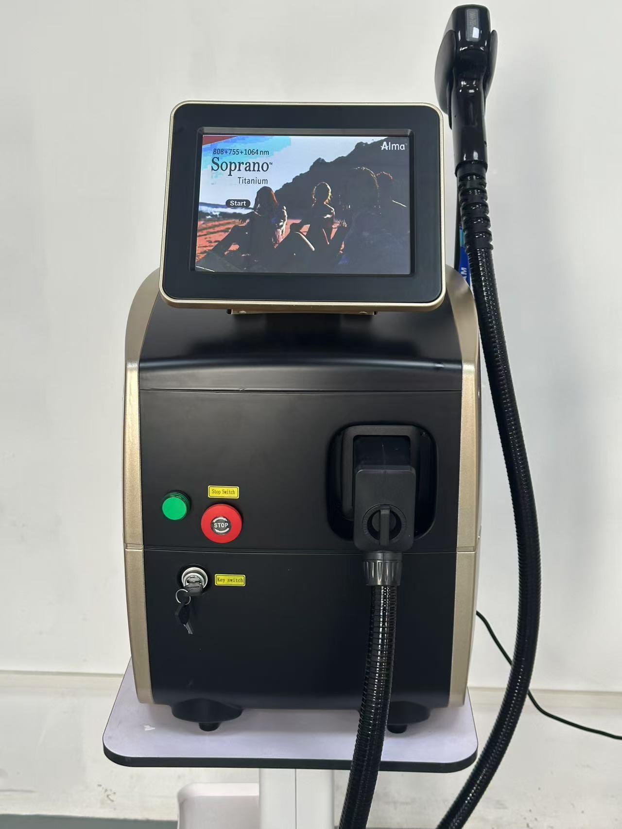 Sıcak Fırsat Estetik Tıp 808Nm - Diode Laser Hair Removal 808Nm 755Nm 1064Nm incelemesi ve fiyatı