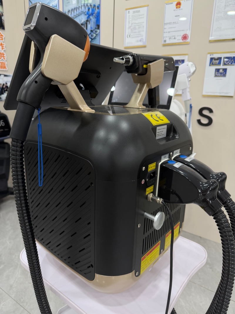 2'si 1 Arada Soprano Titanyum  - Ice Titanium Diode Laser Machine incelemesi ve fiyatı