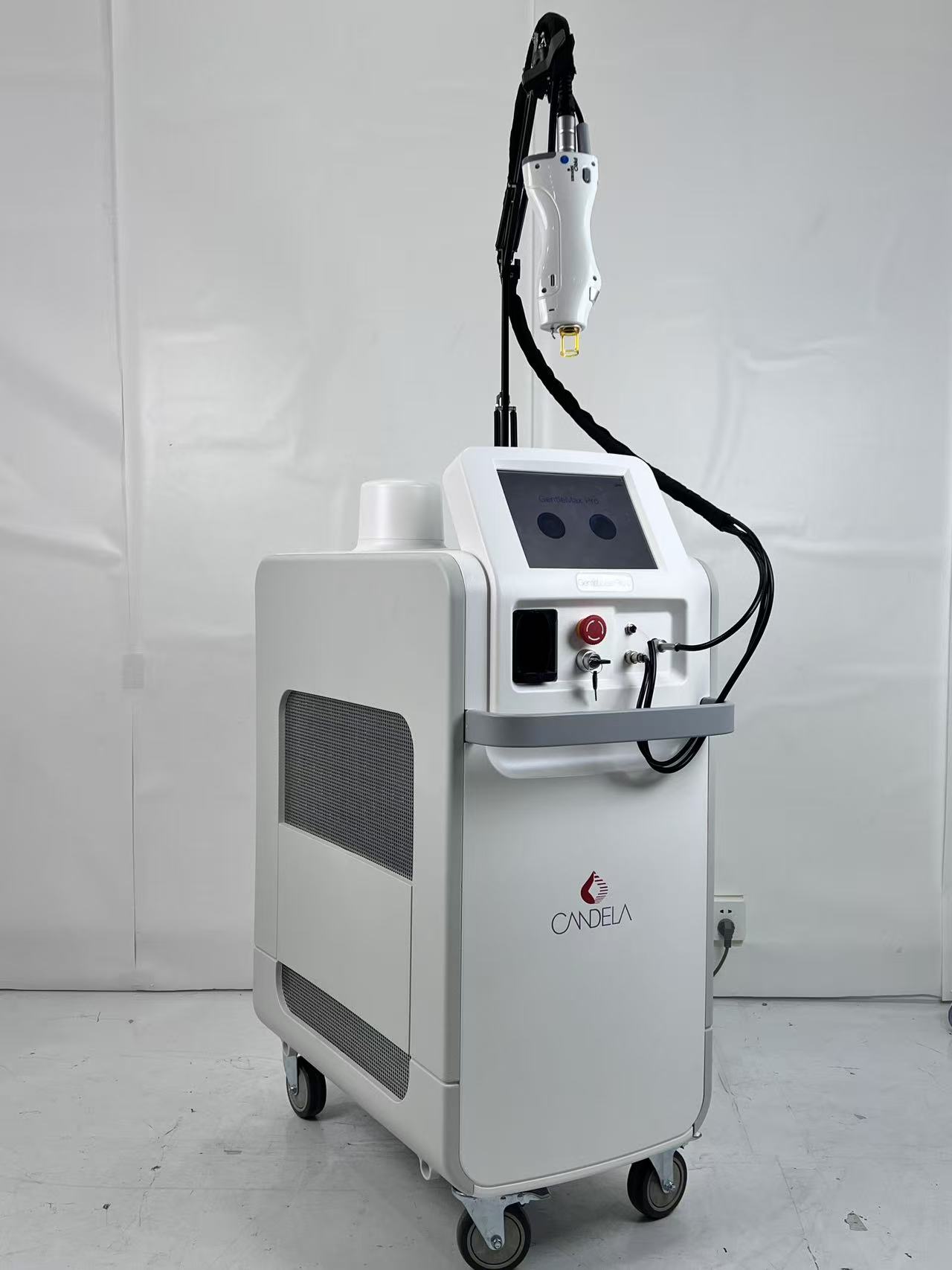 755nm 1064nm Çift Dalga Boylu  - Alexandrite Laser Hair Removal Machine incelemesi ve fiyatı